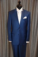 Мужской костюм, цена 400P000 руб./шт