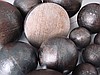 Помольные шары (шары стальные мелющие) используются в шаровых мельницах барабанного типа